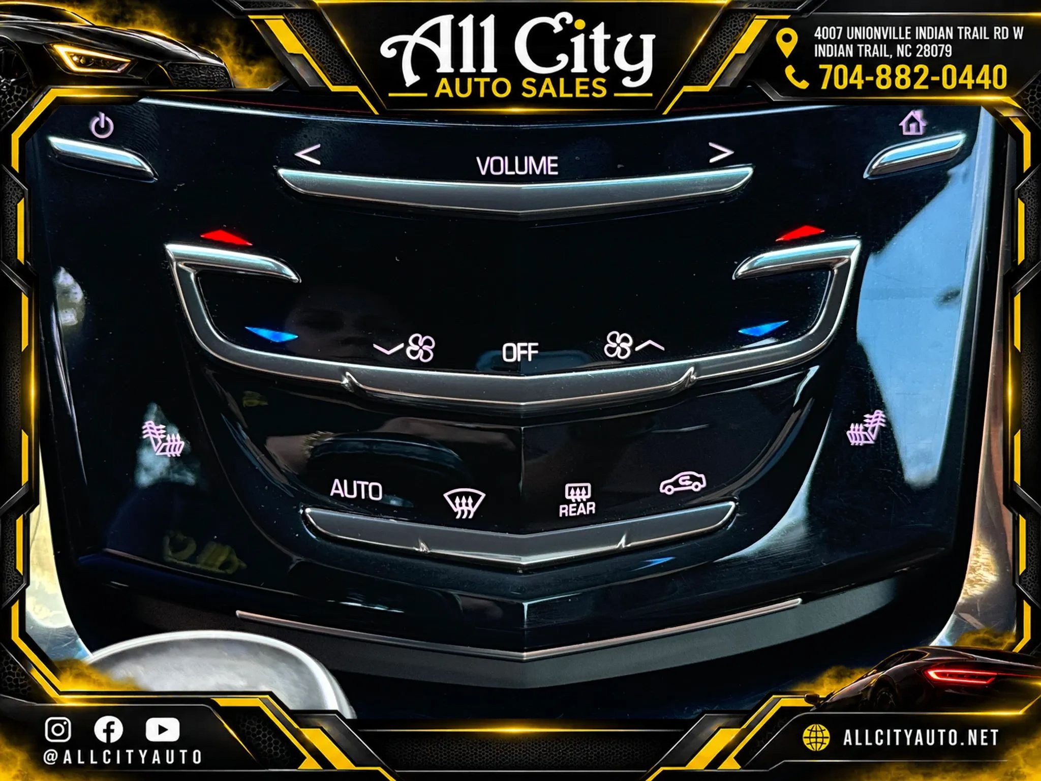 Used 2014 Cadillac ELR w/ Luxury Package FWD image 28