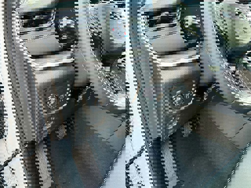 New 2026 Jeep Grand Cherokee Limited w/ Limited Altitude Package image 10