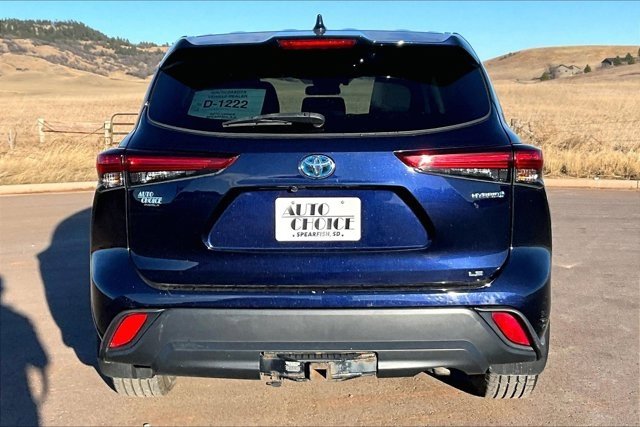 Used 2020 Toyota Highlander LE image 6