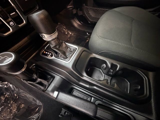 Used 2022 Jeep Gladiator Willys image 19