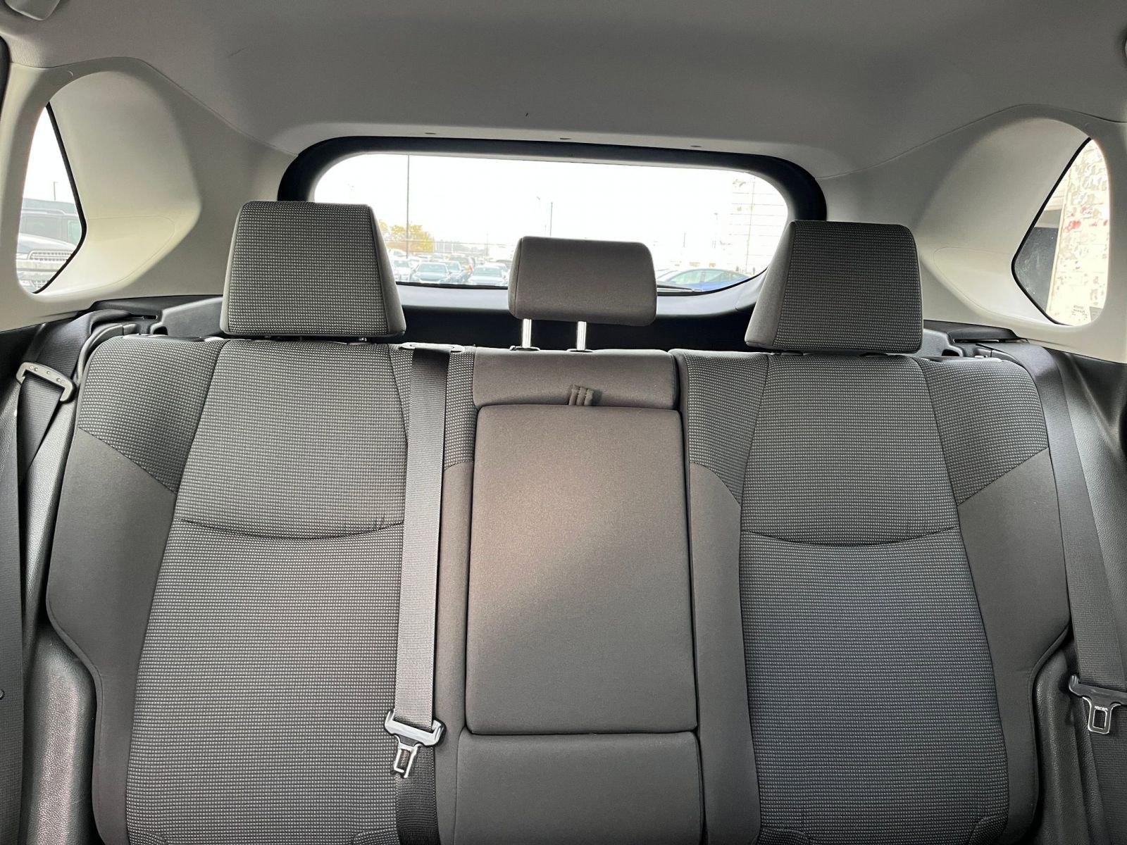 Used 2025 Toyota RAV4 LE image 37