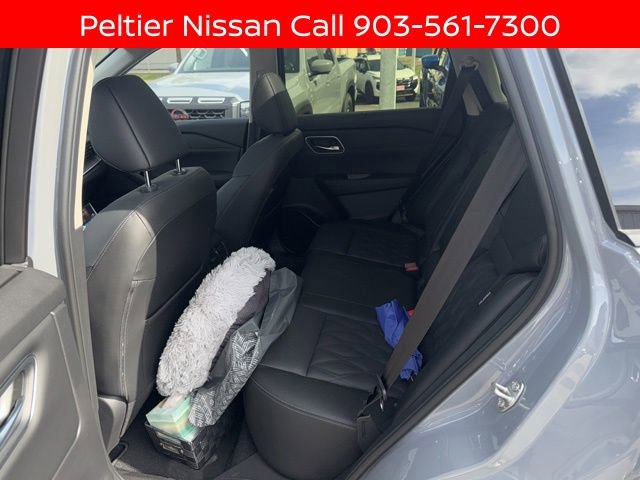 Certified 2026 Nissan Rogue Platinum w/ Platinum Premium Package AWD/4WD image 18