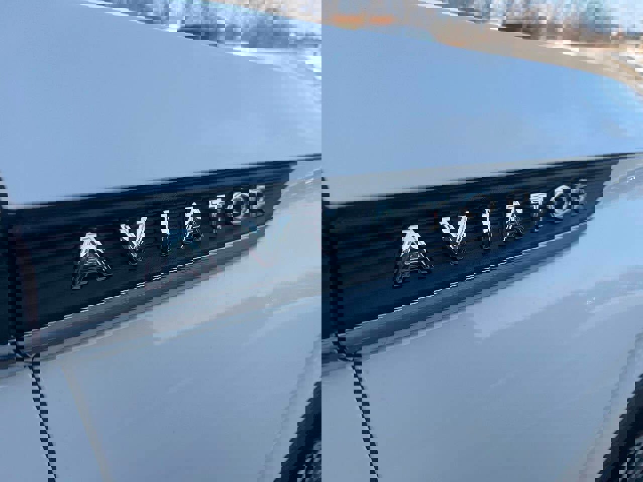 Used 2023 Lincoln Aviator Reserve w/ Class IV Trailer Tow Package image 30