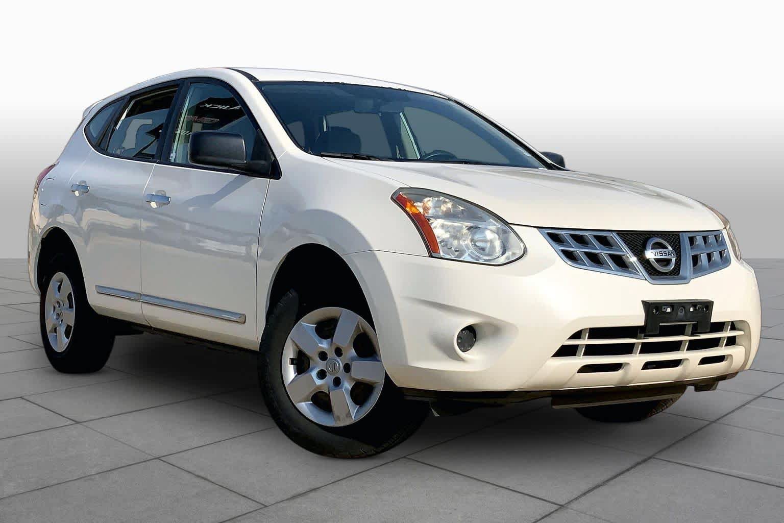 Used 2013 Nissan Rogue S FWD image 3