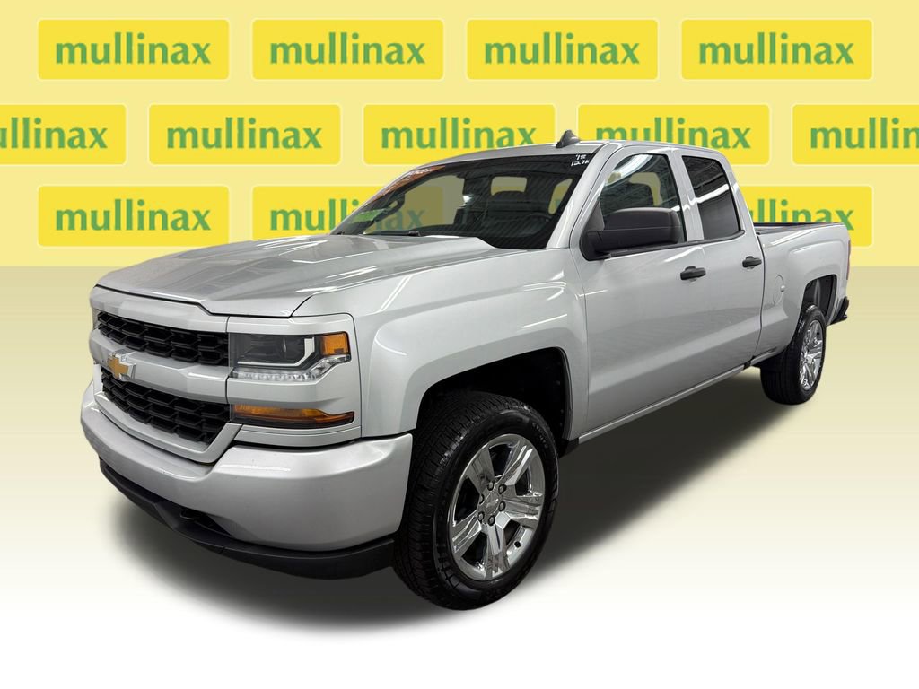 Used 2018 Chevrolet Silverado 1500 Custom w/ Texas Edition RWD image 12