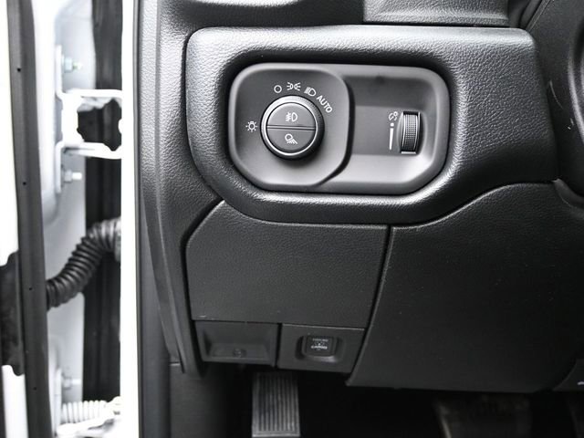 New 2026 RAM 2500 Tradesman AWD/4WD image 17