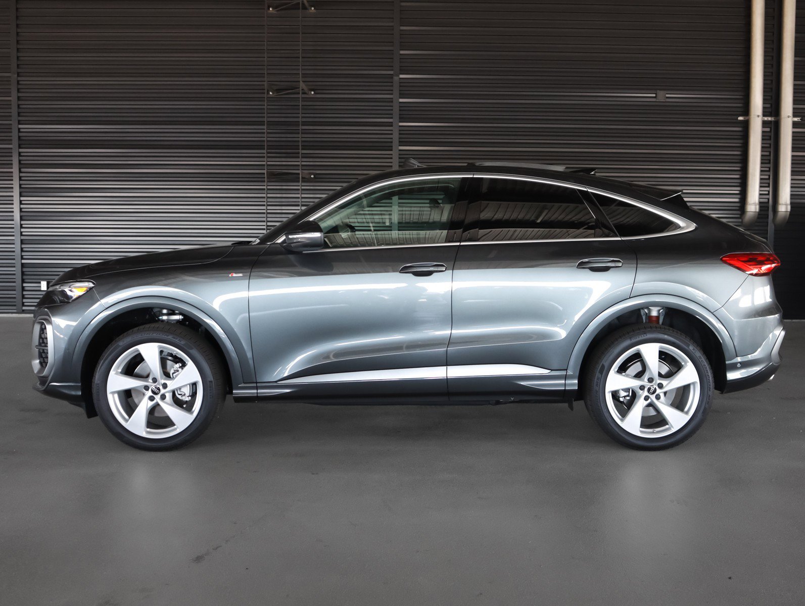 New 2026 Audi Q5 Premium Plus AWD/4WD image 14