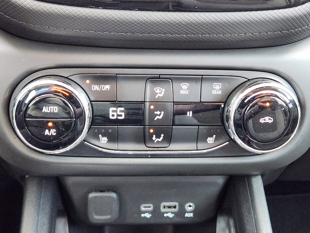 Used 2022 Chevrolet TrailBlazer LT image 19