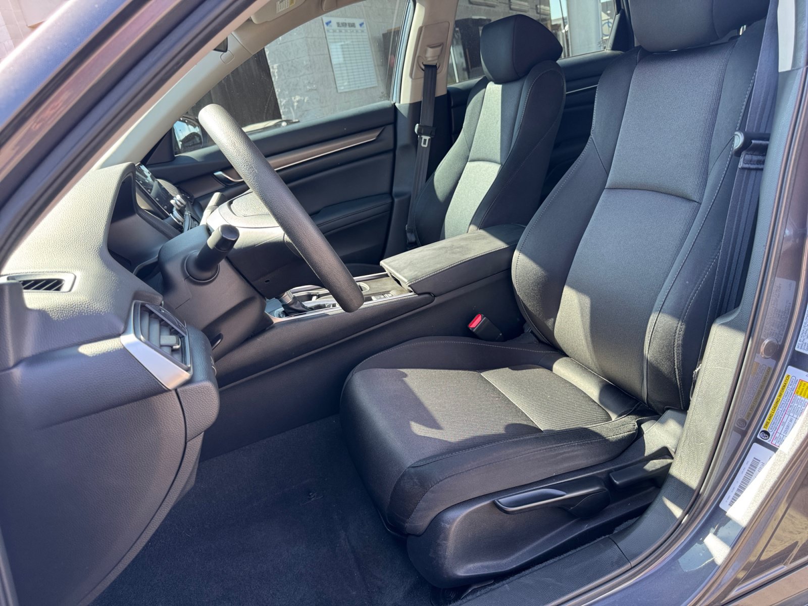 Used 2022 Honda Accord LX image 9