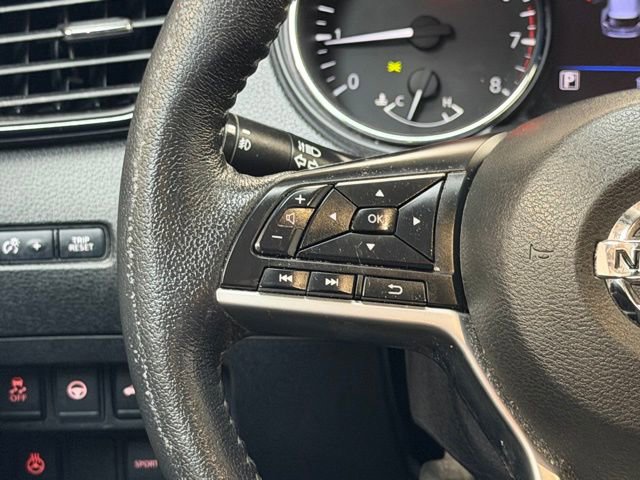 Used 2020 Nissan Rogue SL FWD image 17