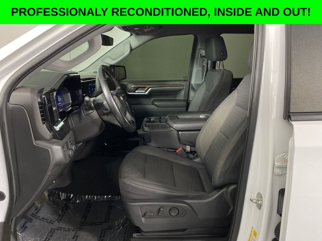 Used 2023 Chevrolet Silverado 1500 LT image 7