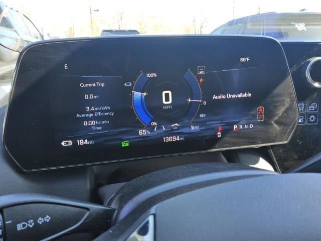 Used 2025 Chevrolet Equinox EV RS w/ Convenience Package II image 13