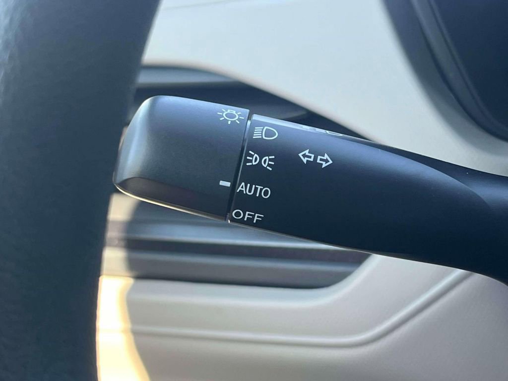 Certified 2025 Subaru Forester image 19