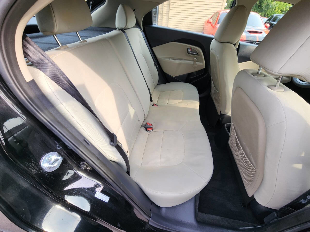 Used 2013 Kia Rio LX image 17