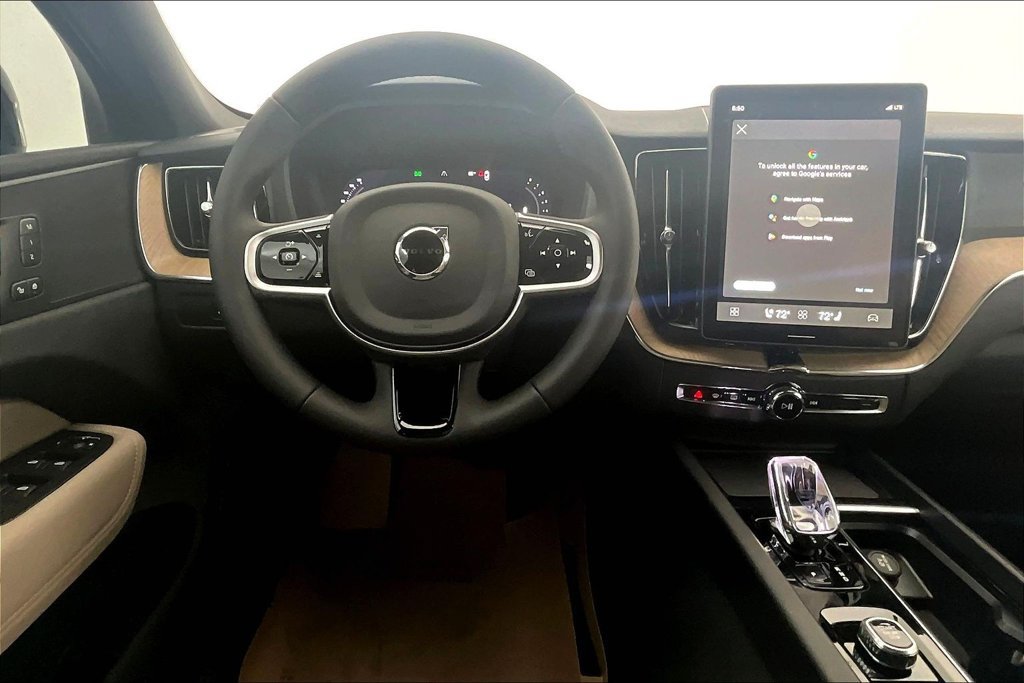 New 2026 Volvo XC60 B5 Plus w/ Protection Package Premier AWD/4WD image 7