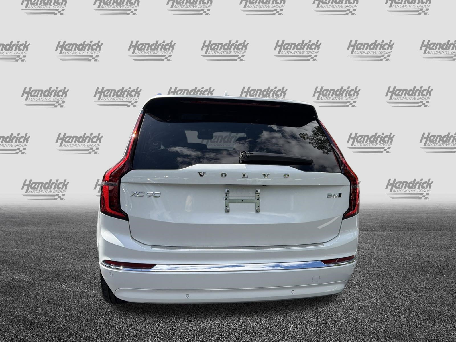 Certified 2026 Volvo XC90 B6 Plus w/ Protection Package Premier AWD/4WD image 11