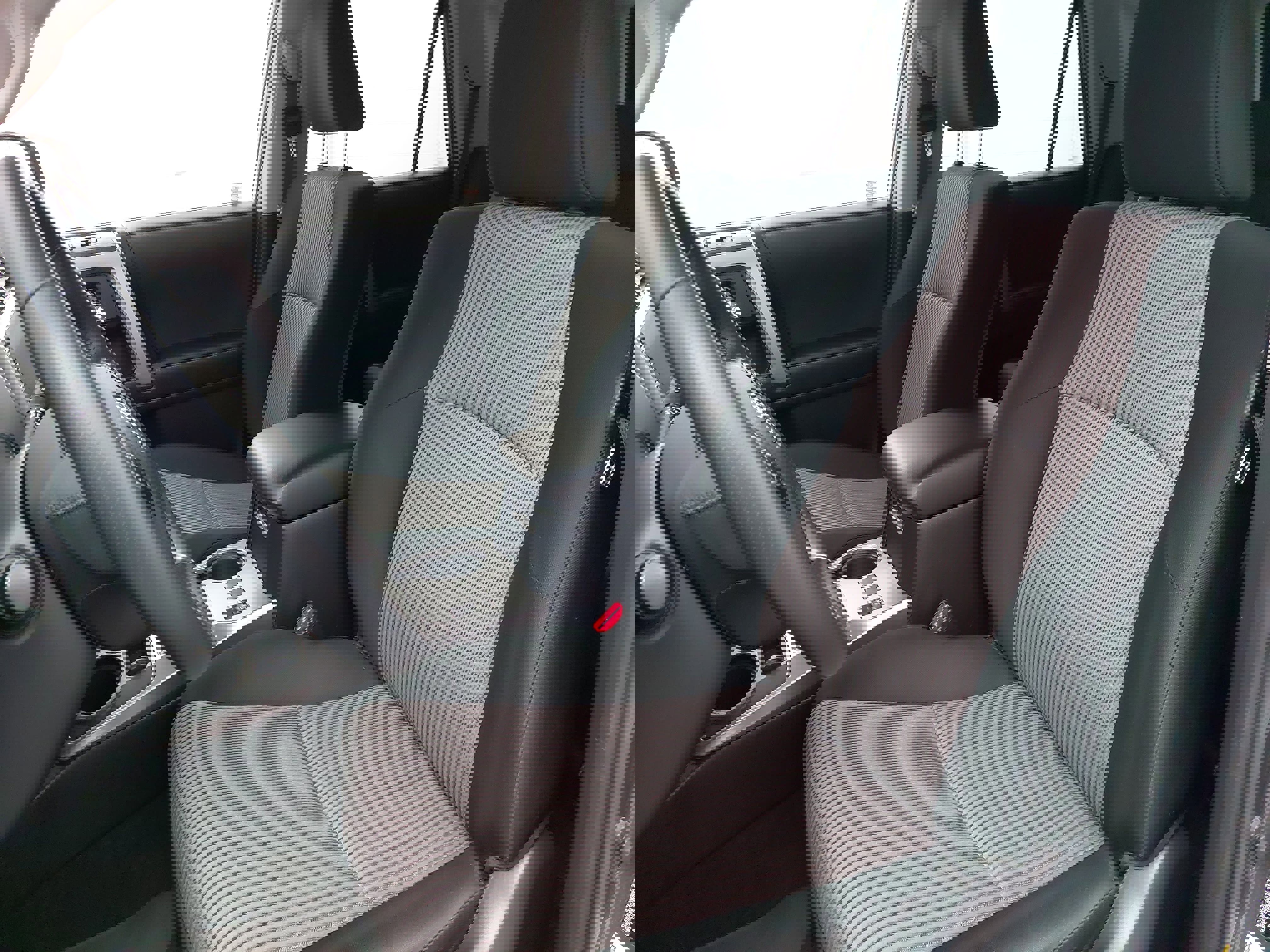 Used 2021 Toyota 4Runner SR5 image 5