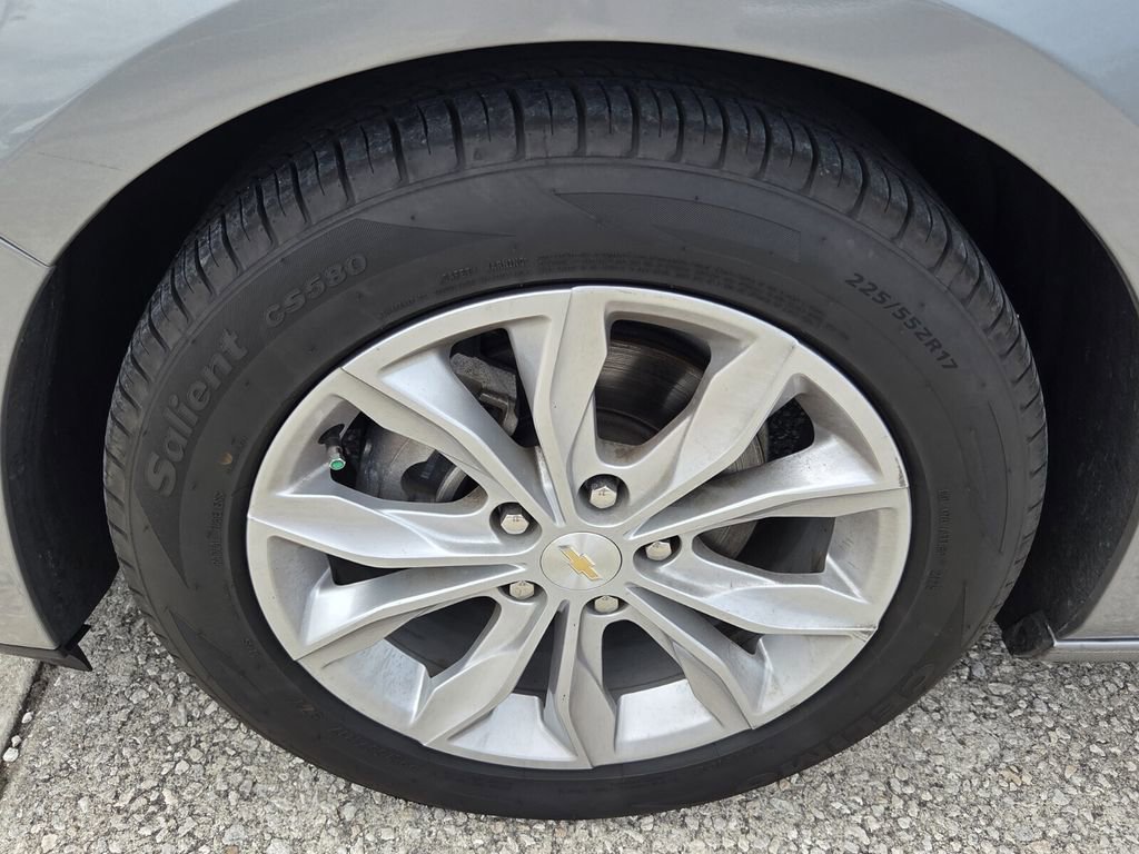 Used 2024 Chevrolet Malibu LT FWD image 10