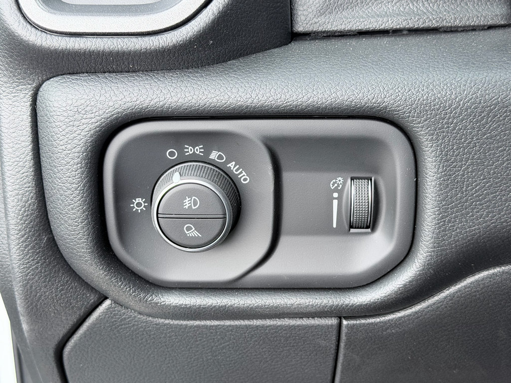 New 2026 RAM 3500 Tradesman w/ Chrome Appearance Group A AWD/4WD image 11