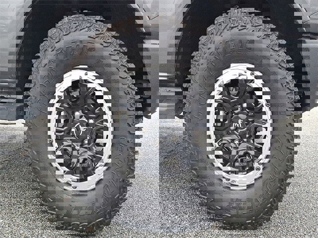 Certified 2022 Ford Bronco Outer Banks w/ Sasquatch Package image 27