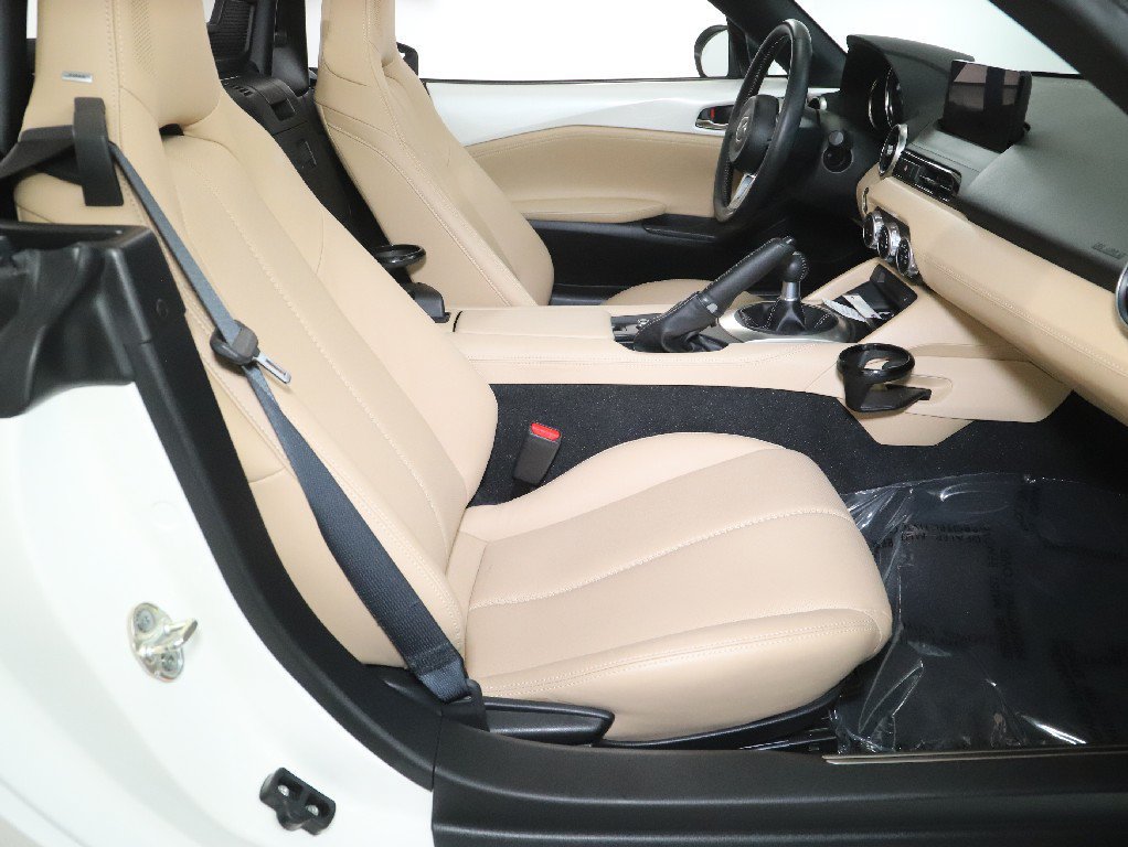 Certified 2024 MAZDA MX-5 Miata Grand Touring RWD image 35