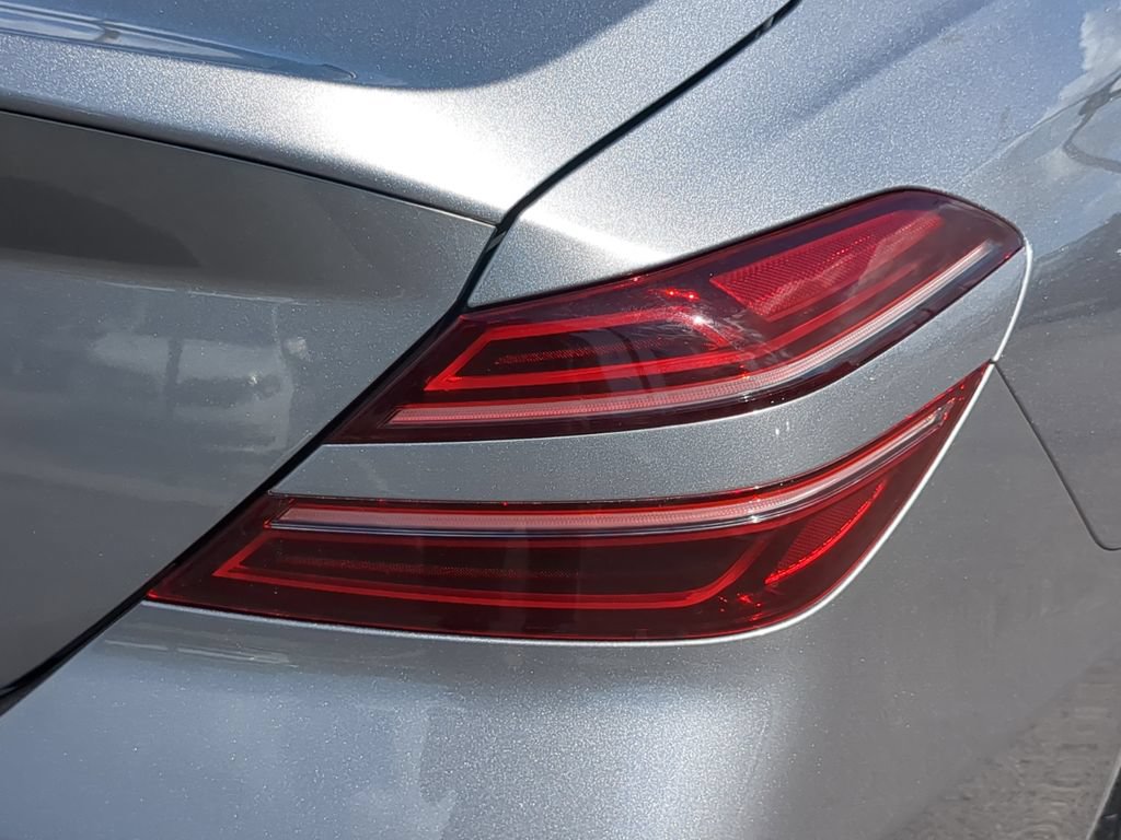 Used 2025 Genesis G70 2.5T RWD image 8