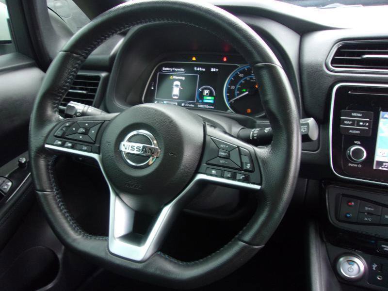 Used 2020 Nissan Leaf SV w/ SV Technology Package image 29