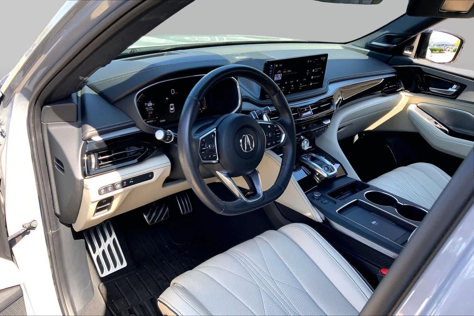 Used 2025 Acura MDX A-Spec w/ Advance Package AWD/4WD image 16