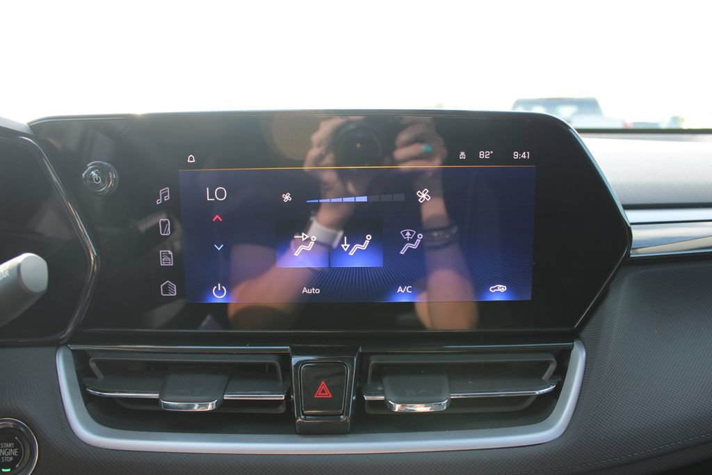 Used 2025 Chevrolet TrailBlazer LT w/ Convenience Package FWD image 55