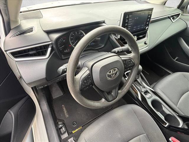 Used 2020 Toyota Corolla LE image 9