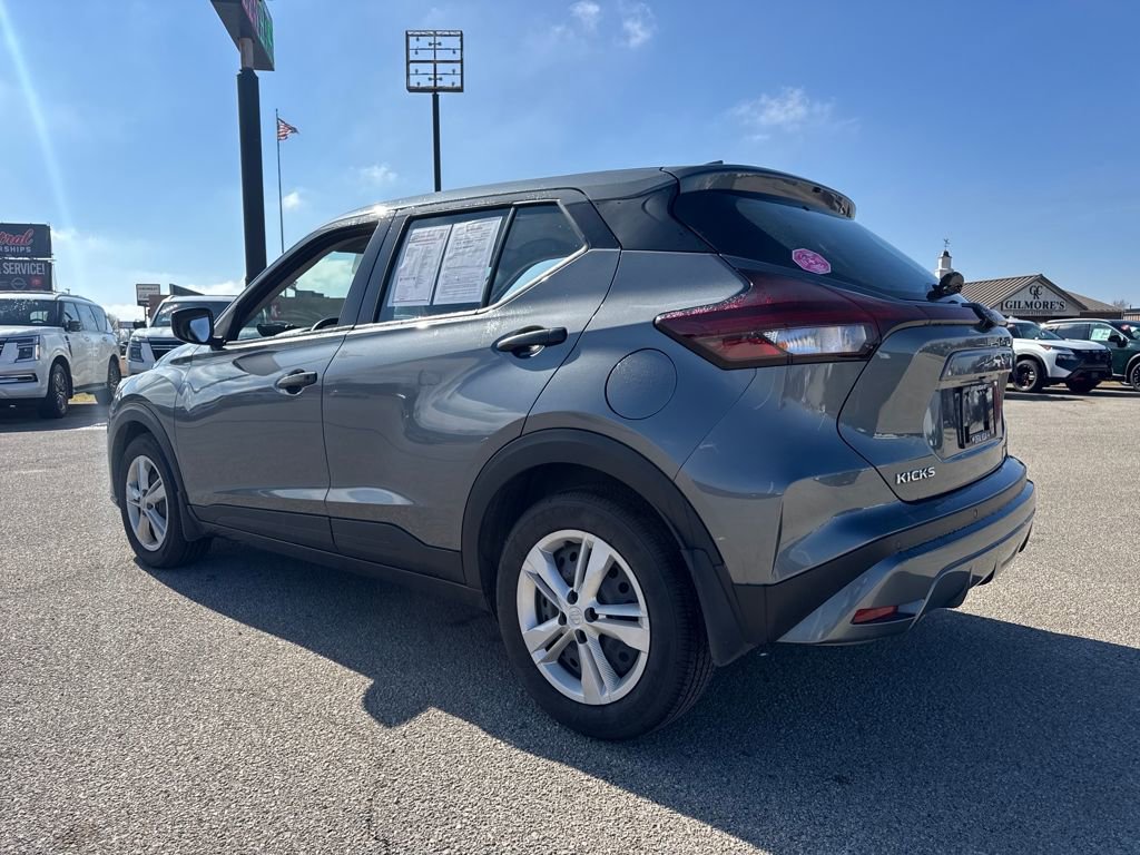 Used 2025 Nissan Kicks Play S image 4