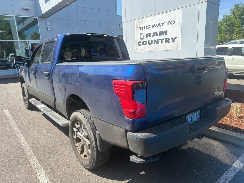 Used 2019 Nissan Titan XD AWD/4WD image 6