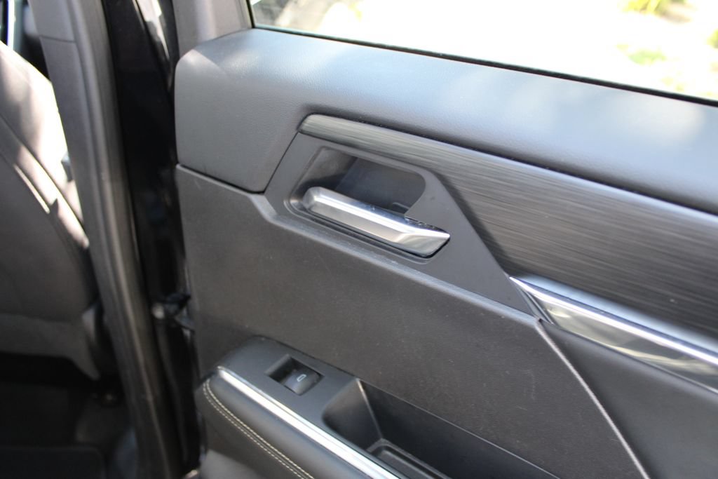 Used 2025 GMC Acadia Elevation FWD image 26