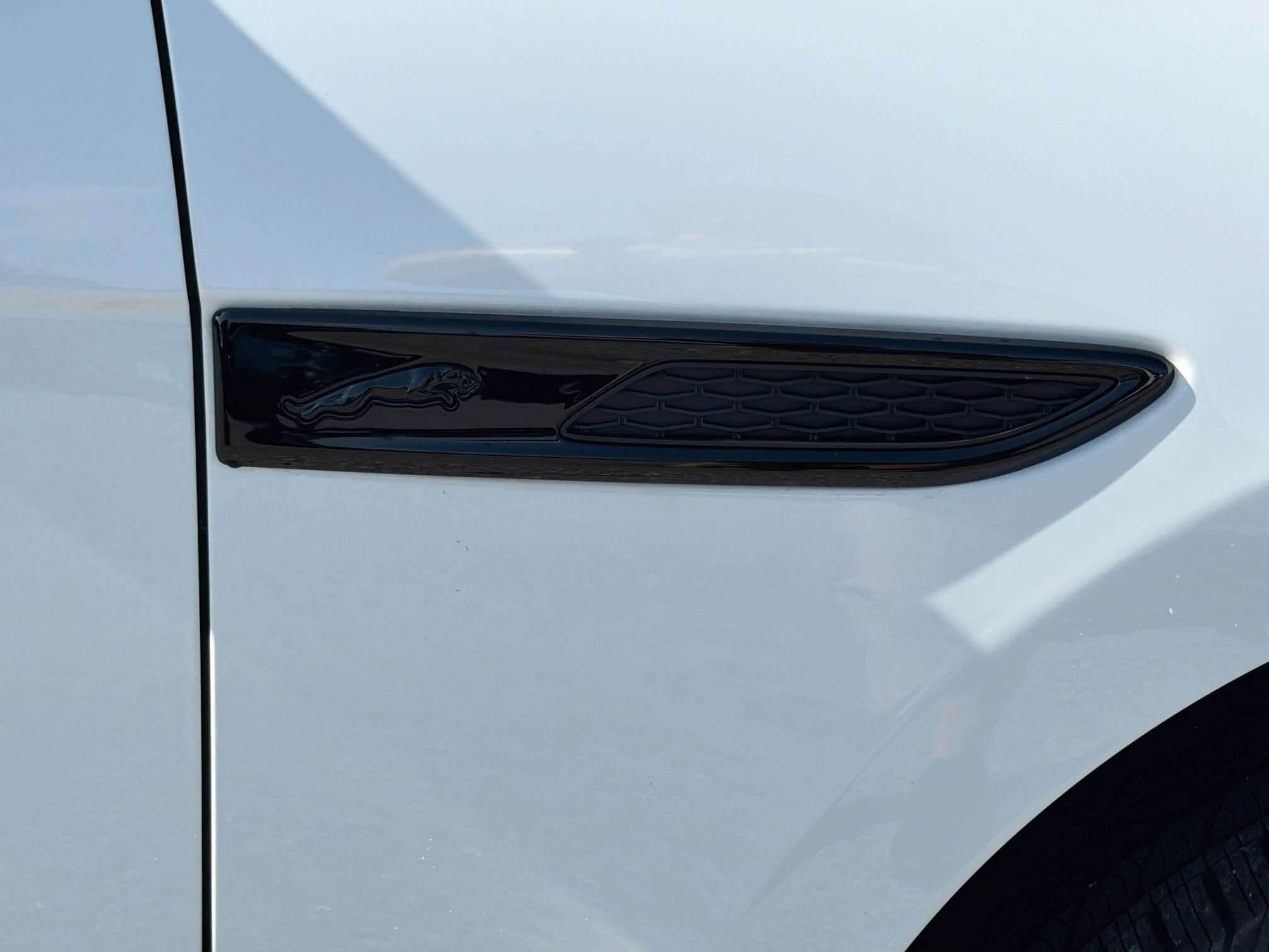 New 2026 Jaguar F-PACE R-Dynamic S AWD/4WD image 45