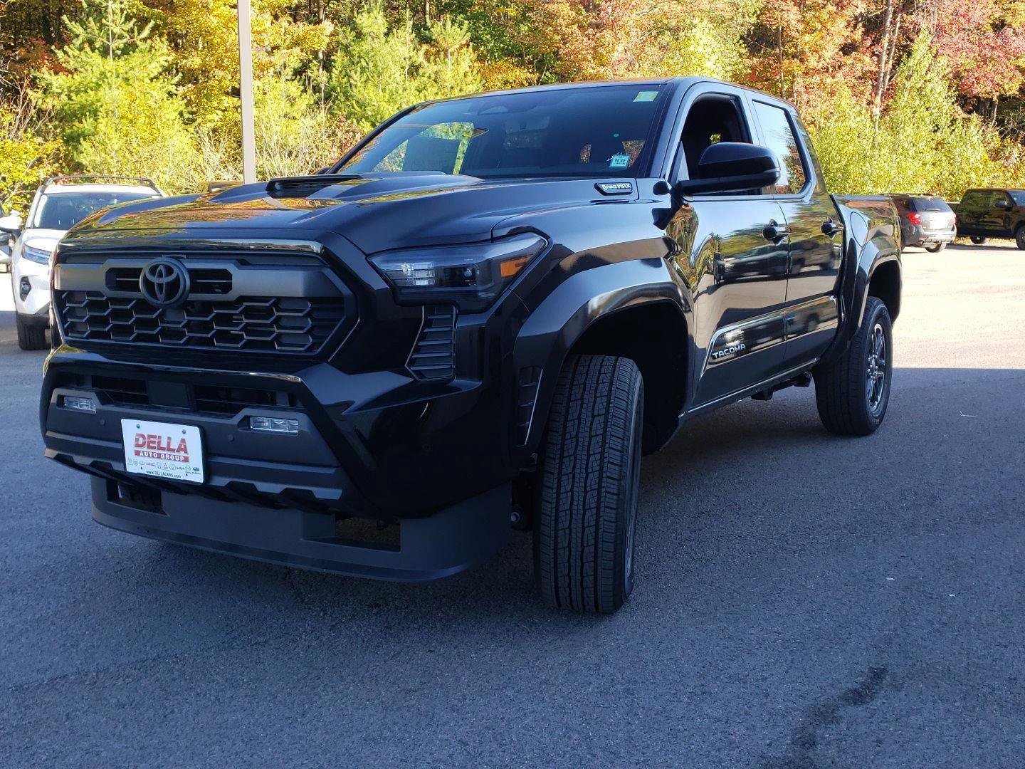 New 2025 Toyota Tacoma TRD Sport image 6