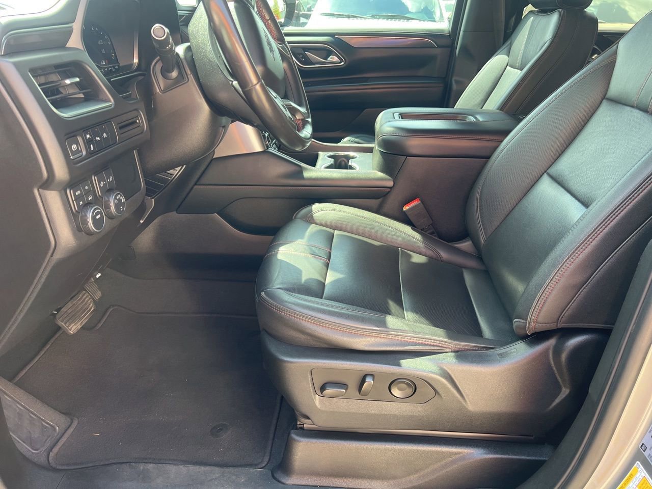 Used 2023 Chevrolet Tahoe RST AWD/4WD image 16