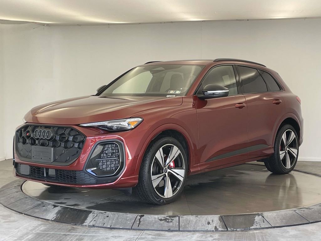 New 2025 Audi SQ5 Prestige image 1