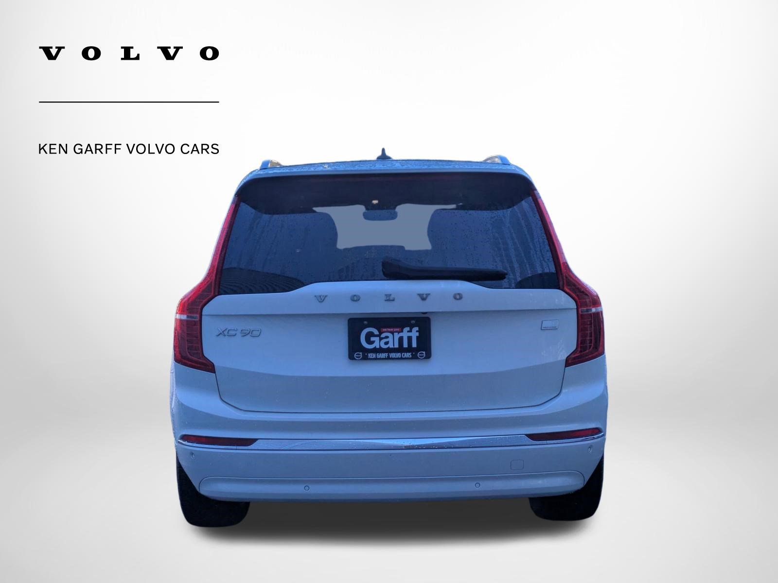 Used 2024 Volvo XC90 T8 Plus w/ Protection Package AWD/4WD image 4