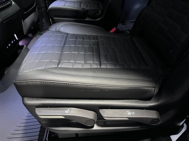 Used 2026 Cadillac Escalade V w/ LPO, ONYX Package AWD/4WD image 20