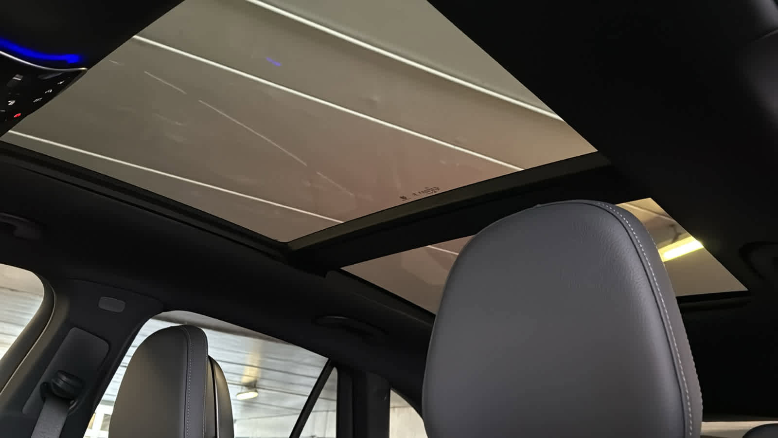 New 2026 Mercedes-Benz GLC 300 4MATIC image 25