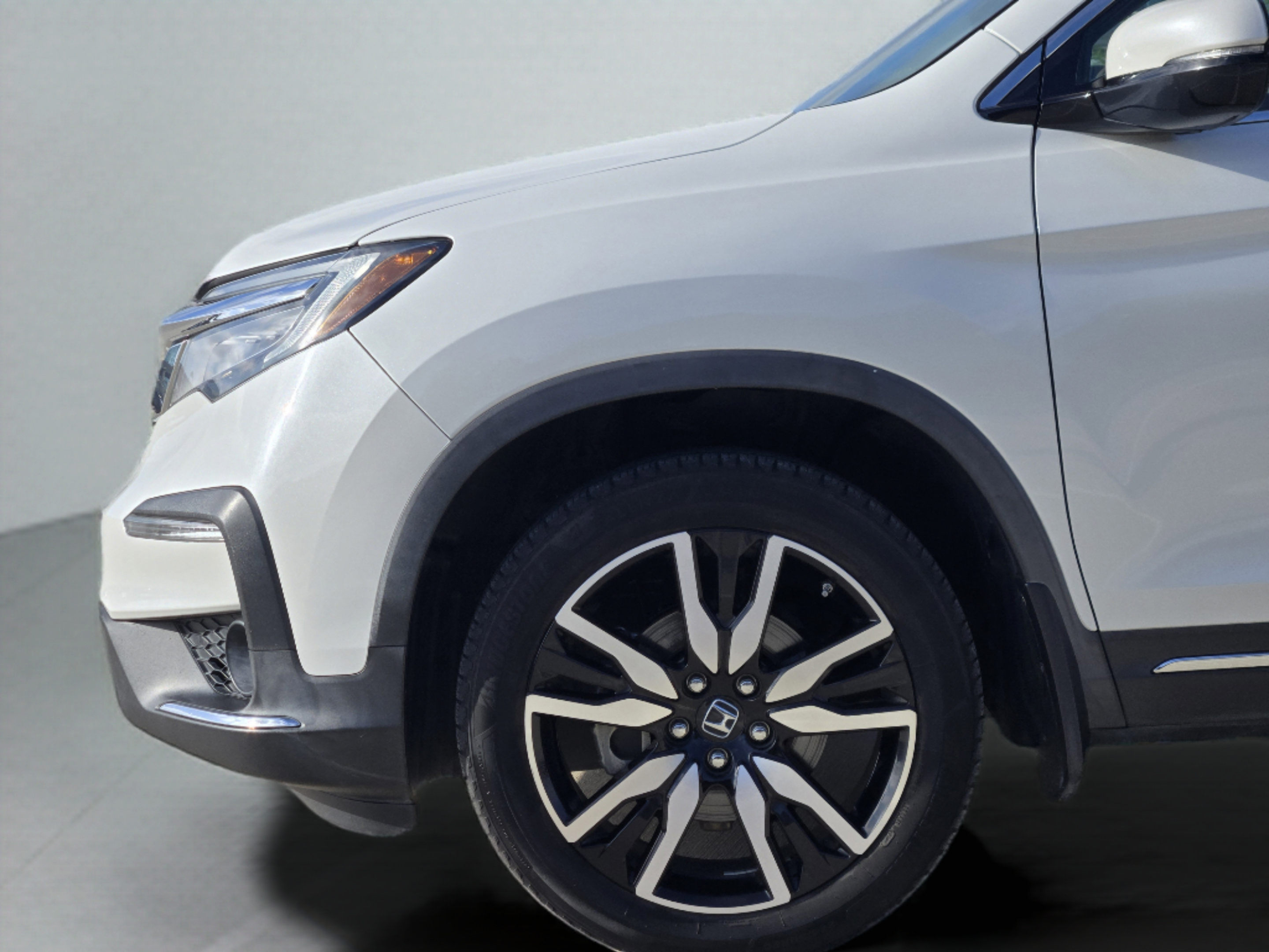 Used 2020 Honda Pilot Elite image 30