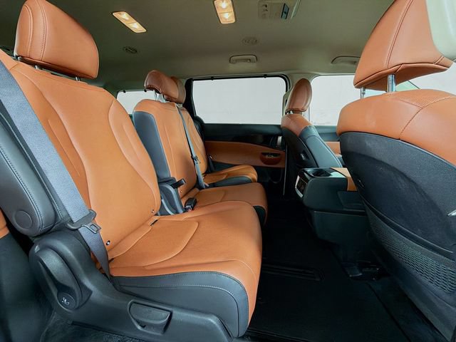 Used 2024 Kia Carnival SX FWD image 28