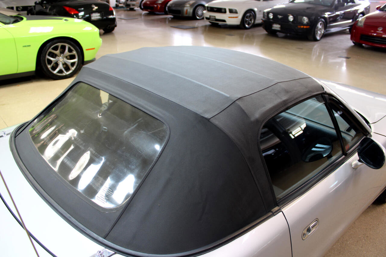 Used 1991 MAZDA MX-5 Miata image 25