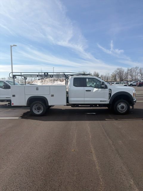 New 2026 Ford F450 XL w/ XL Chrome Package image 2