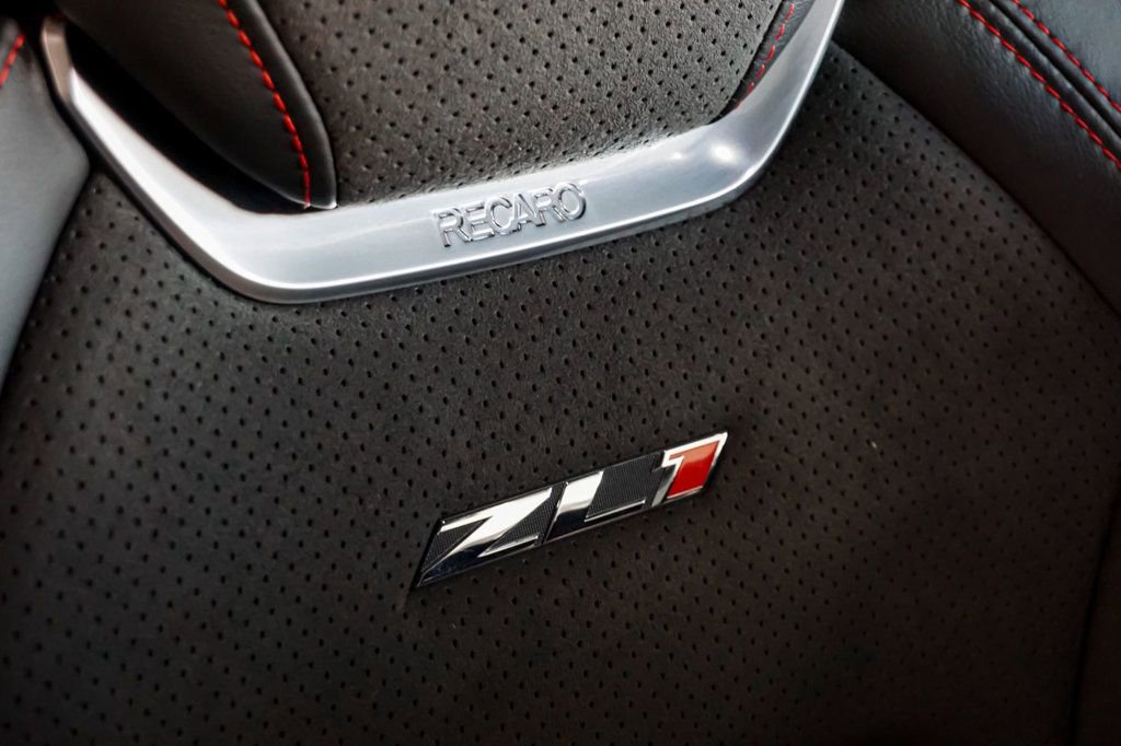 Used 2018 Chevrolet Camaro ZL1 image 76