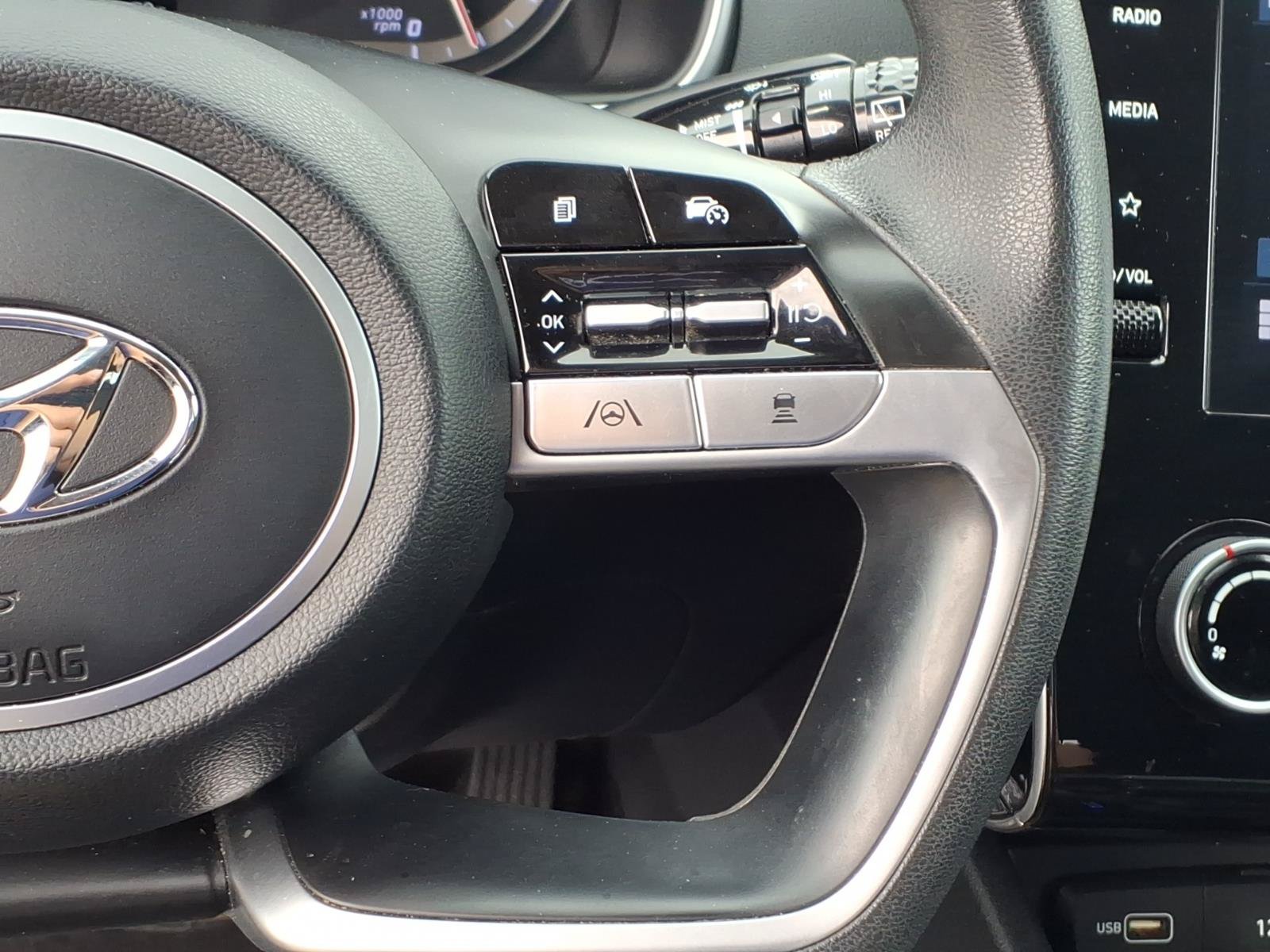 Used 2023 Hyundai Tucson SEL FWD image 18