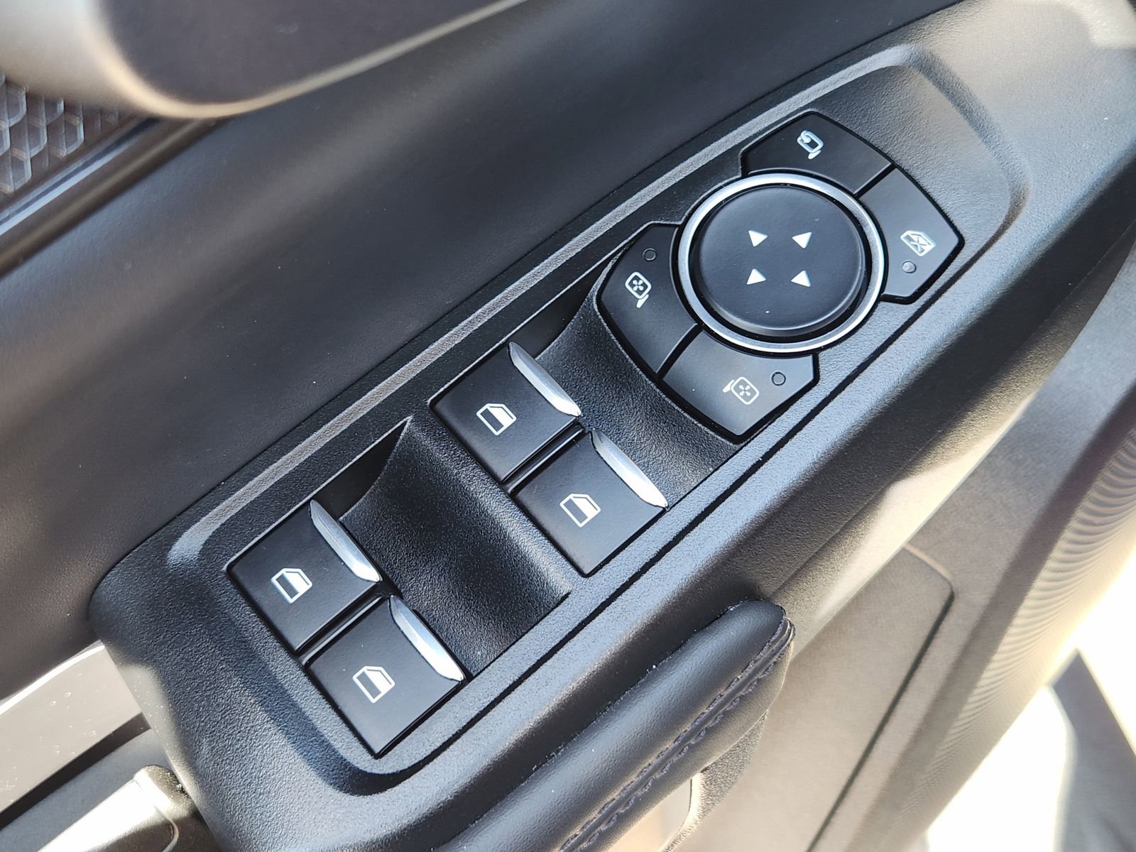 Used 2025 Ford Ranger Raptor AWD/4WD image 33