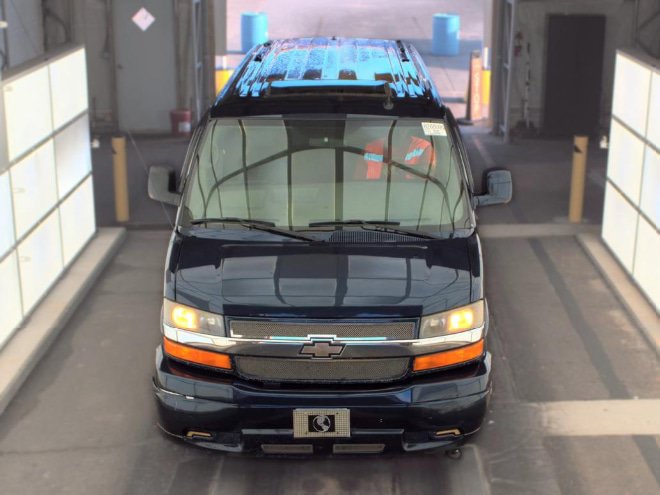 Used 2012 Chevrolet Express 1500 AWD image 2