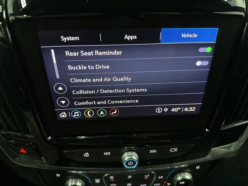 Used 2022 Chevrolet Traverse High Country image 37