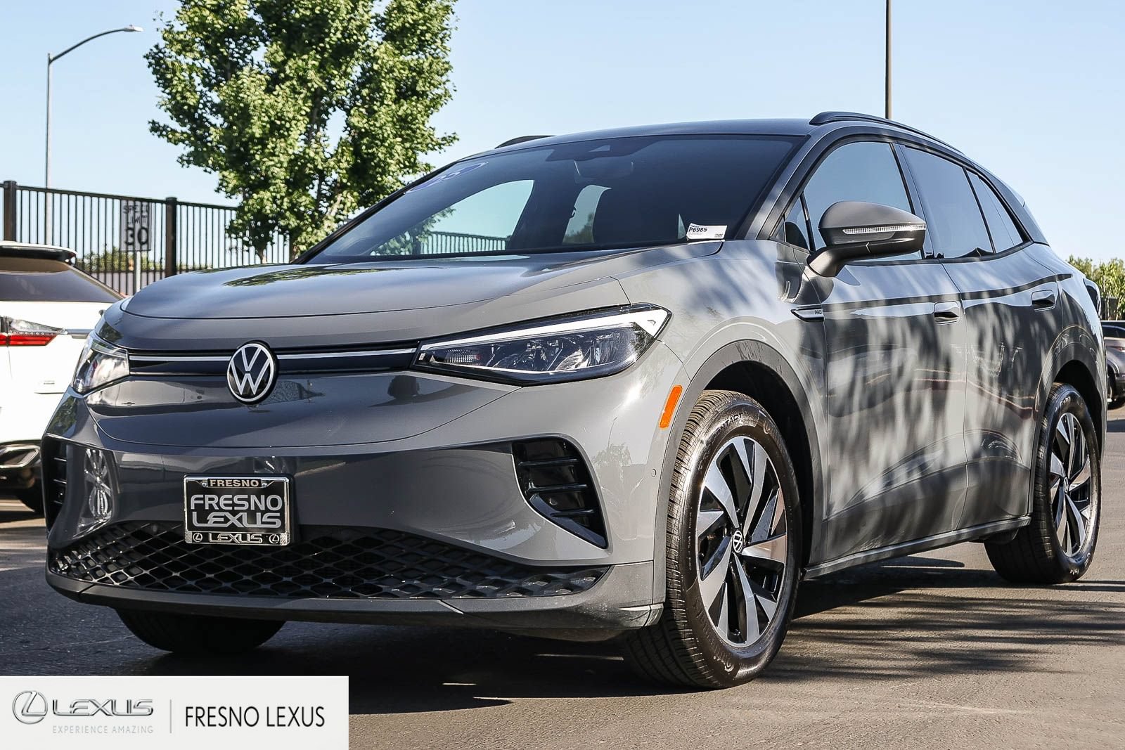 Used 2025 Volkswagen ID.4 Pro RWD image 3